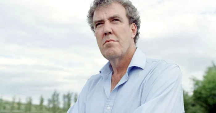 Jeremy Clarkson a petrecut alături de
mai mulţi prieteni în timp ce directorul general BBC, Tony Hall, a
fost ameninţat cu moartea FOTO Arhivă