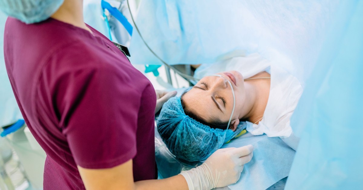 Ministrul Sănătății explică problemele și soluțiile legate de migrarea medicilor între stat și privat la Healthcare Forum 2026