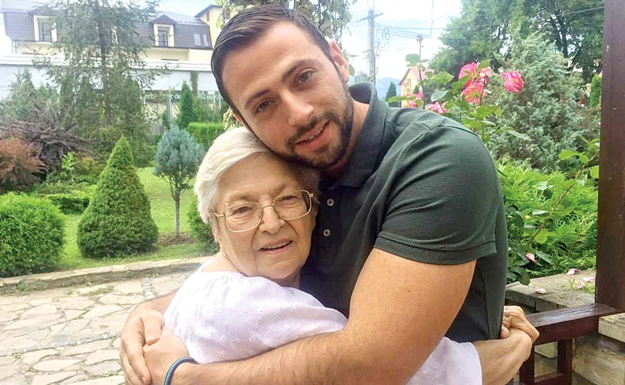 Draga Olteanu Matei,  alături de Radu  Andrei Tudor,  în emisiunea  „Pulsul zilei” 