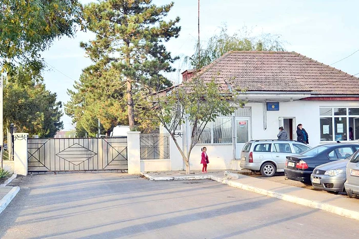 Chiar şi ieri, când s-a  prezentat la închisoare,  patronul de la  Steaua a mai ţinut un  discurs ziariştilor