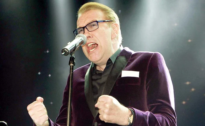 
    Gabriel Cotabiță, alături de colegii săi, la concertul  din 29 octombrie  