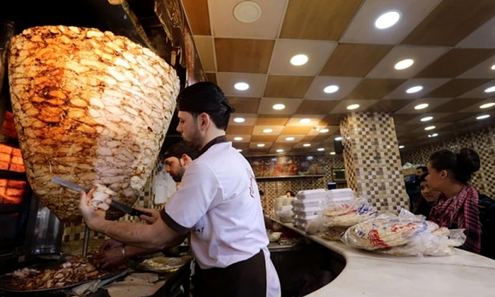 Un fast-food din Damasc FOTO AFP/Getty Images