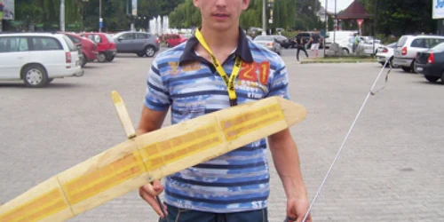 Bacău: Ovidiu Vornicu: „Modelismul mi-a schimbat viaţa“ (PORTRET)