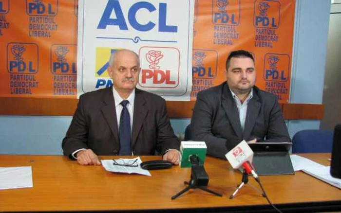 Conferinţă ACL Bârlad susţinută de PDL, după turul doi al alegerilor prezidenţiale FOTO Sabina Ghiorghe