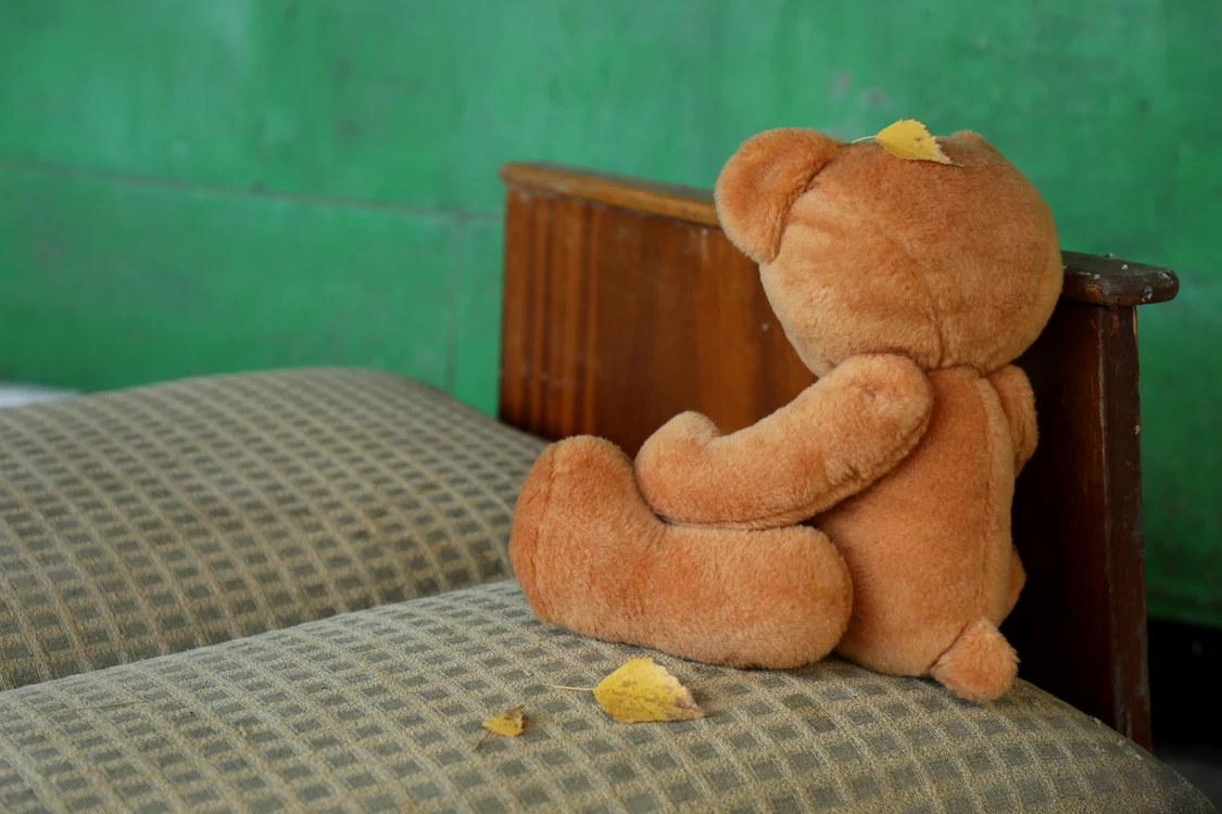 Trei frați de un an și doi ani, abandonați de părinți în Neamț. FOTO Shutterstock 