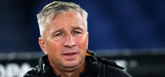 Dan Petrescu, mereu îngrijorat înaintea următorului meci. FOTO: Arhiva Adevărul