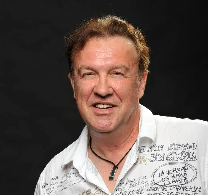 
    Gabriel Cotabiţă resuscitat de medicii de pe ambulanţăFoto: Arhiva personală  