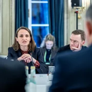 Oana Țoiu, ministru de externe jpg