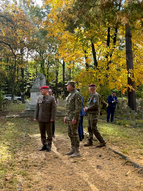 Principele Radu in uniforma militara in Polonia oct 2024   Casa Majestatii Sale (6) jpeg