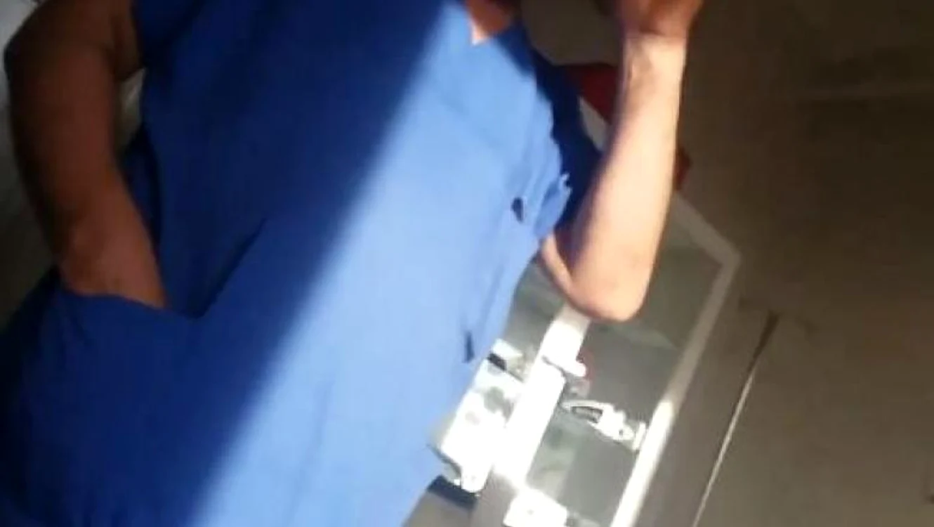 Medicul este înregistrat cand spune că le dă șpaga înapoi foto: captura YouTube