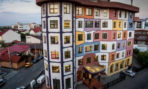 Hundertwasser House bucuresti jpg