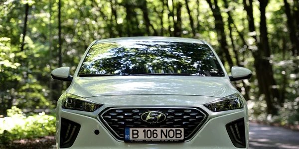 Hyundai Ioniq PHEV