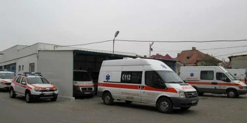 Ambulanţa a sistat transportul pacienţilor internaţi în Spitalul Judeţean de Urgenţă către alte clinici din ţară