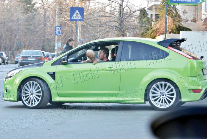 
    Florentin  Petre trăieşte  periculos!  