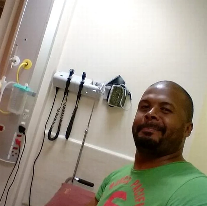 Prezentatorul de la &quot;Sunt celebru, scoate-mă de aici!&quot; are mari probleme cu gâtul