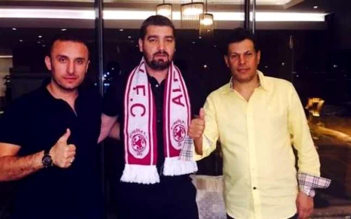Ciobi a semnat cu arabii FOTO Sunt Iulian Anghel, editor Adevărul, şi consider că este penibil să specific sursele fotografiilor
