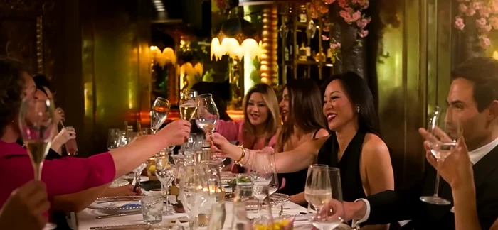 Dara Huang Ladies of London