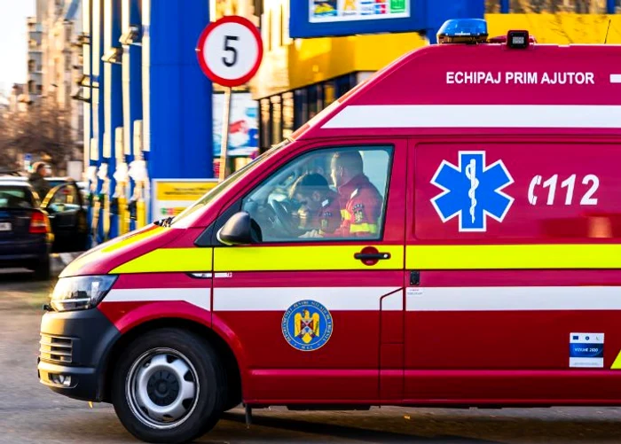 Un băiat de 14 ani a murit după ce a căzut de la 20 de metrifoto: Shutterstock