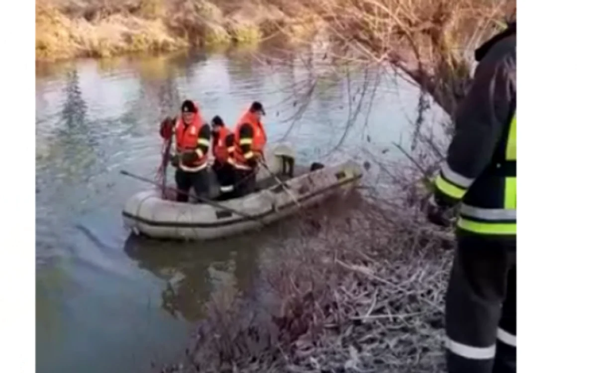 
    Adolescentul care și-a pierdut viața, zilele trecute, în apele Someșului Mic, consumase înainte droguriSursa foto: Adevărul  