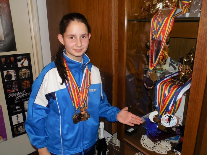 Ioana are rezultate foarte bune la atletism - Fotografii Ramona Găină/Arhiva Personală