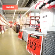 Brico depot interior