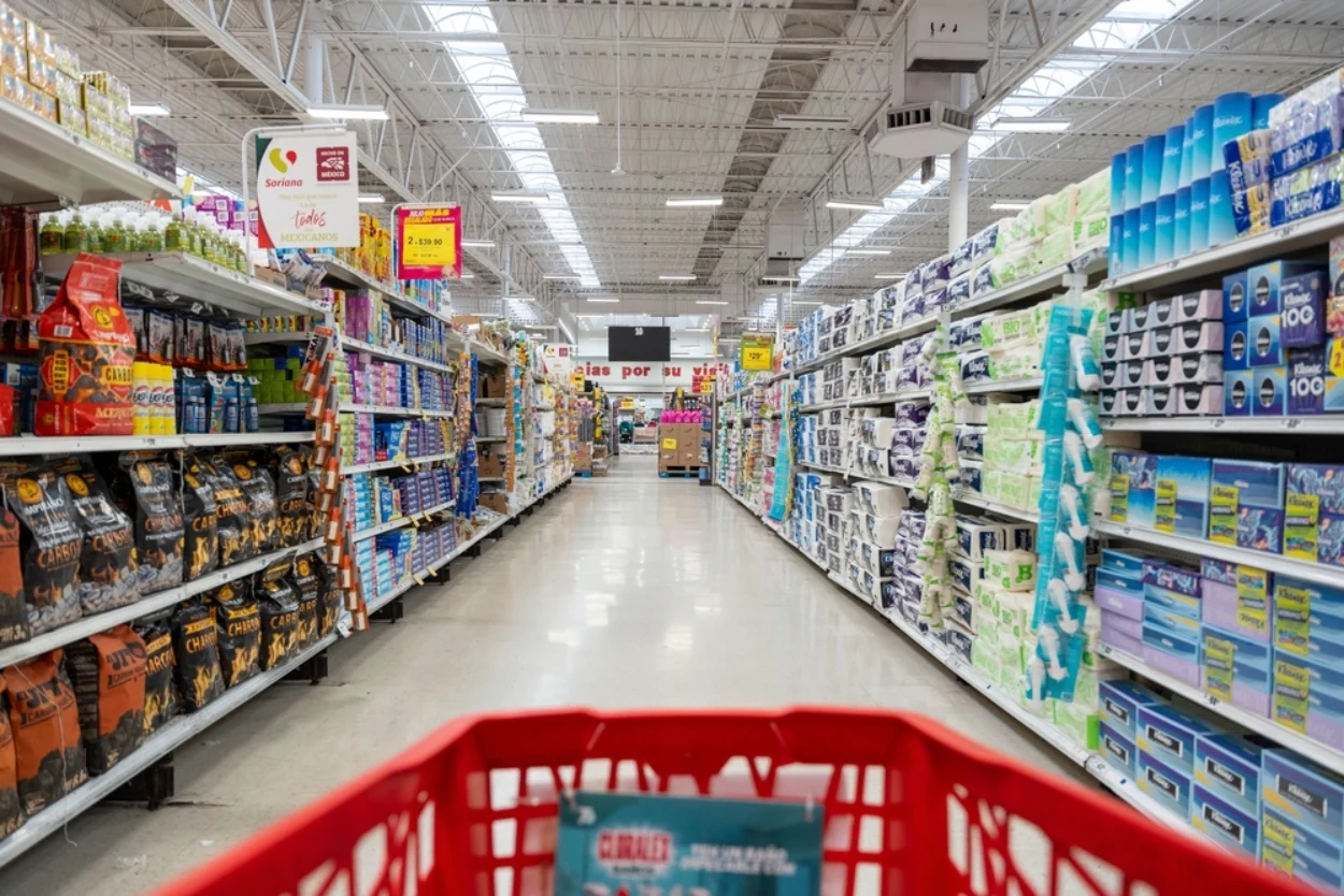 Ce alimente se vor scumpi cu până la 10%. Avertismentul producătorilor și marilor lanțuri de retail