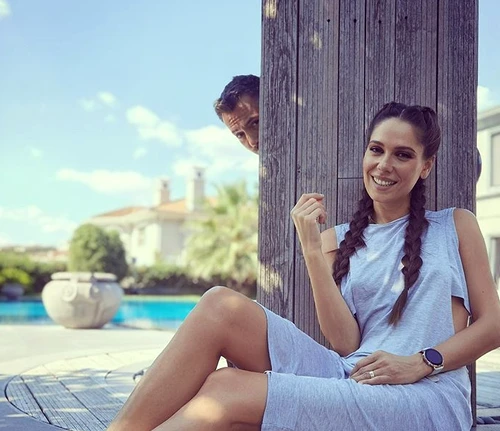 2 irina fodor 32 1 png png