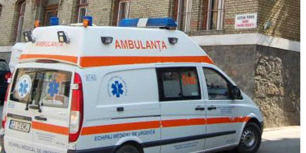 Ambulanţele sunt dirijate, începând de joi, spre spitalele cu paturi libere