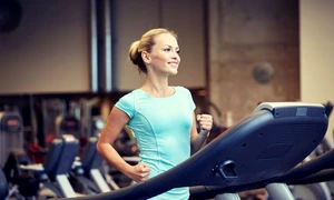 exercitii banda alergare sala de sport aerobic shutterstock