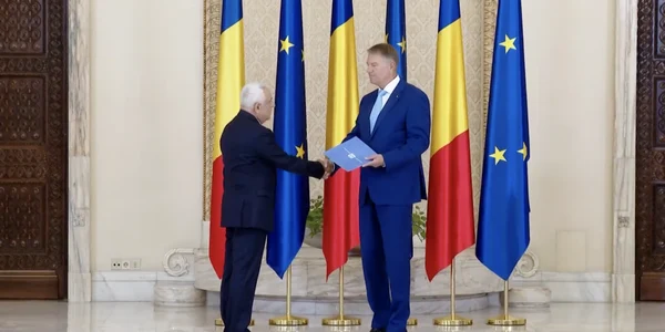 Klaus Iohannis si Petre Daea FOTO Captură