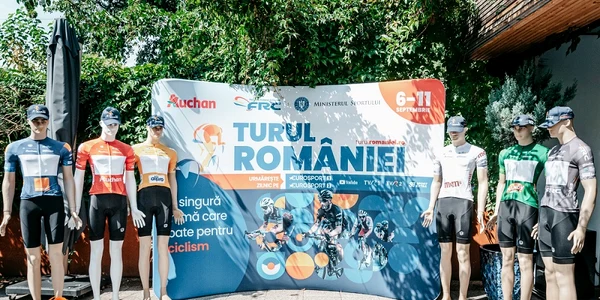 TurulRomaniei22   conferinta de presa 3 jpg