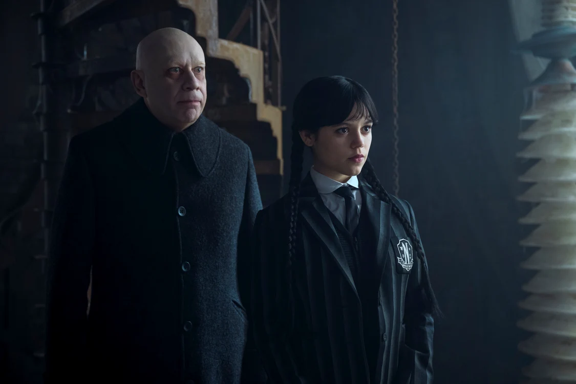 Unchiul și nepoata Addams. FOTO: Netflix