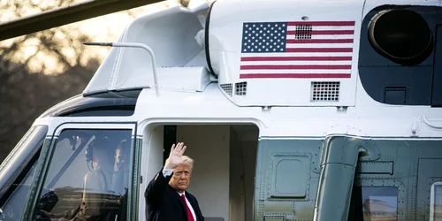 Preşedintele american Donald Trump părăseşte Casa Albă la încheierea mandatului. FOTO EPA-EFE