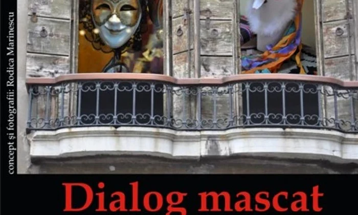 Expoziţia "Dialog mascat   periplu fotografic româno italian la Veneția" la MŢR jpeg