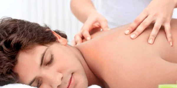 Spondiloza cervicală  este una dintre indicaţiile acupresurii