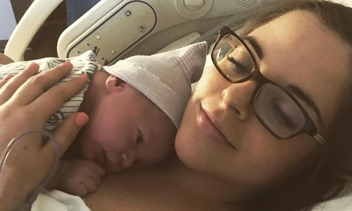 3 ce a simtit o femeie cand a nascut a doua oara mintea mea a fost mai ocupata corpul mai obosit jpg jpeg