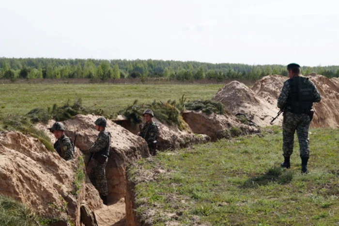 Armata ucraineană se pregăteşte lângă Cernigov, la graniţa cu Rusia