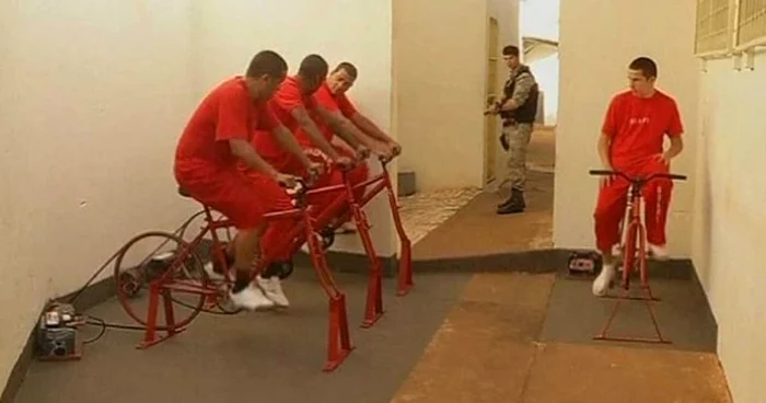 Deţinuţi brazilieni pedalând pentru libertare şi electricitate   FOTO: BBC