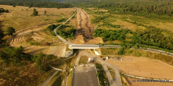 Autostrada Lugoj Deva, lotul cu tuneluri în șantier  Foto Daniel Guță (30) JPG