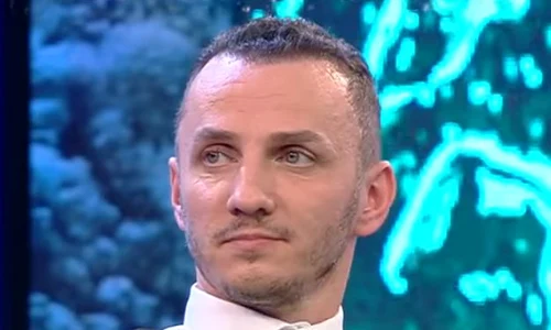 Mihai Traistariu chiloti jpeg