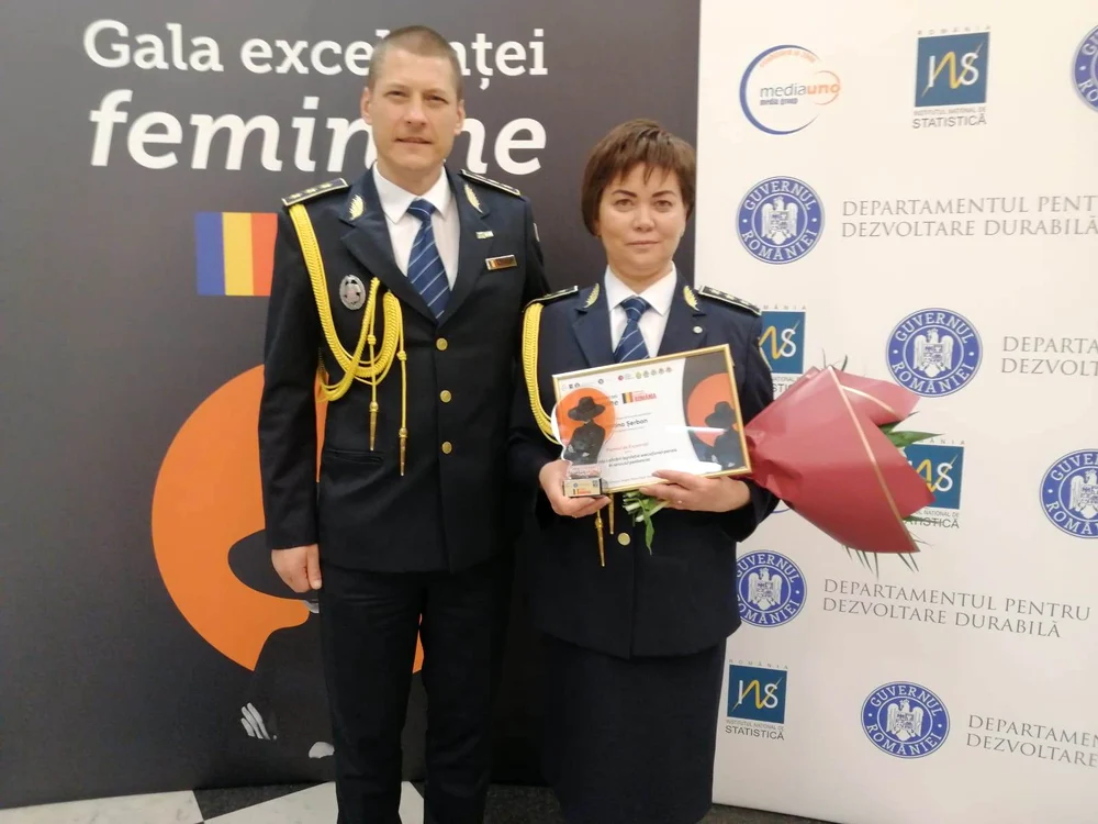 dr. Dan Halchin alături de comisarul Ramona Șerban FOTO Ramona Șerban 