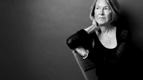Poeta americană Louise Gluck are 77 de aniFoto: facebook Louise Gluck