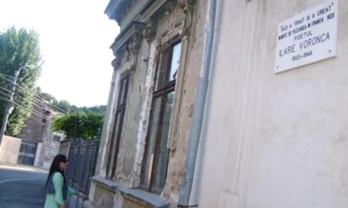Legenda fantomei din casa poetului sinucigaş Ilarie Voronca jpeg