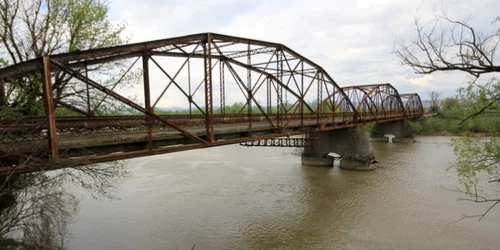 pod mures foto daniel guta adevarul