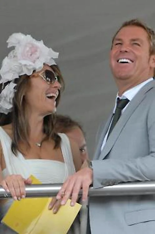 lizshanegoffhurleystock12121015 jpeg