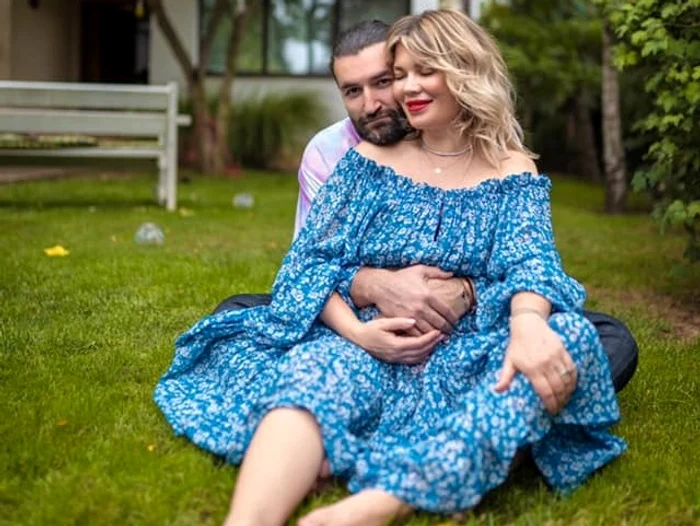 3 smiley si gina pistol parinti jpg jpeg