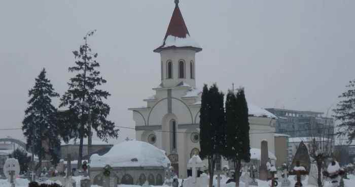 Cimitirul Central din Bacău