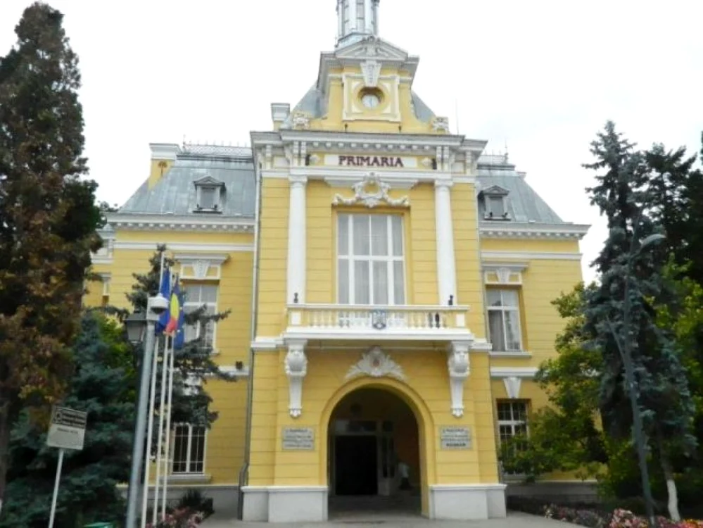 Sunt 13 candidaţi pentru Primăria Botoşani FOTO botosaneanul.ro
