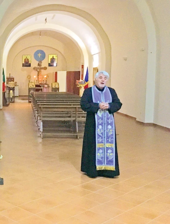 Preotul Mihai Drigă  slujeşte de peste  30 de ani în Italia