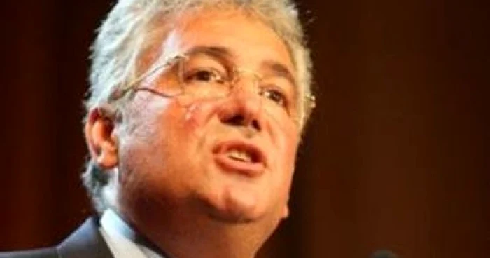 Videanu prelungeşte dezbaterea privind restructurarea energetică